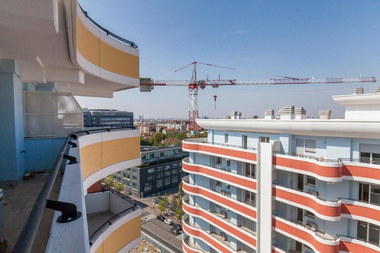 12° Piano Torre Diamante - 67 Apartment Milan Luaran gambar